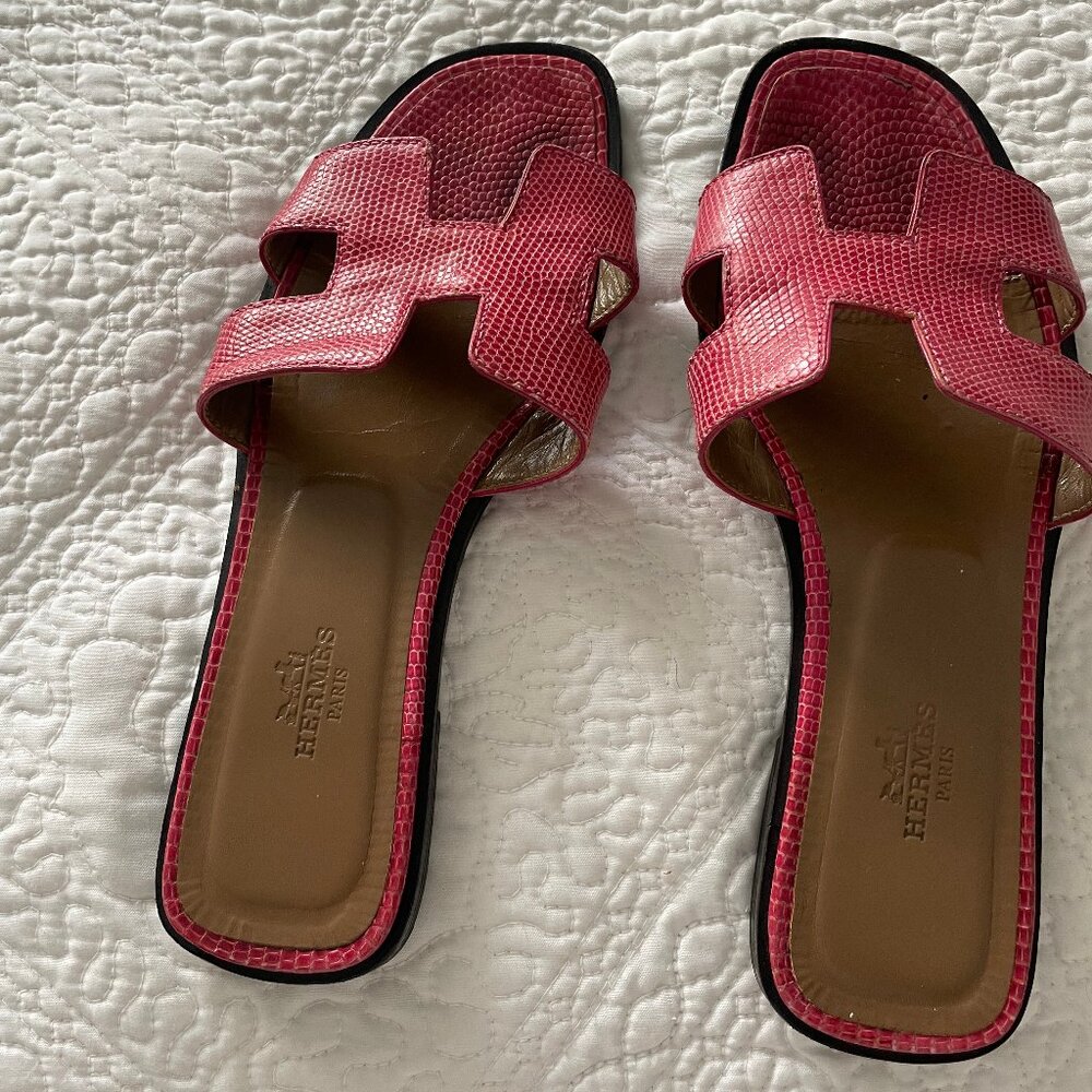 Hermes Pink Lizard Sandals